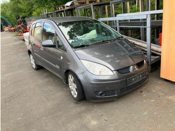 Automóvel MITSUBISHI