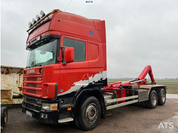 Camião polibenne SCANIA R144