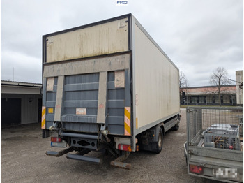 Camião furgão Skåpbil distribution Mercedes Benz 1224 L 4X2: foto 2