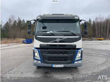 Camião basculante Volvo FM 370 6x2 Spreader truck: foto 2