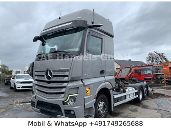 Camião transportador de contêineres/ Caixa móvel MERCEDES-BENZ Actros 2545