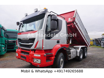 Tractor IVECO Trakker