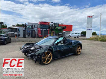 Automóvel FERRARI