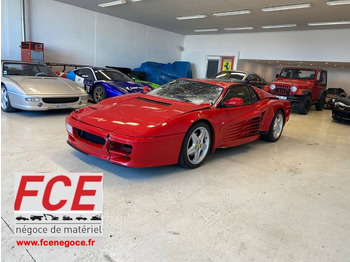 Automóvel FERRARI