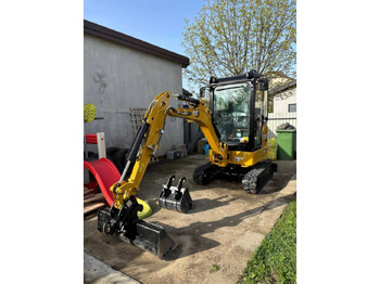 Escavadora de rastos CATERPILLAR 301.8