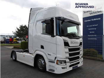 Tractor SCANIA R 460