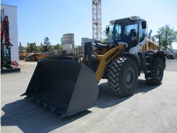 Pá carregadora de rodas LIEBHERR L 526