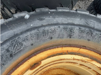 Roda completa Bridgestone 775 /65 R29 Volvo L180 Wheels: foto 4