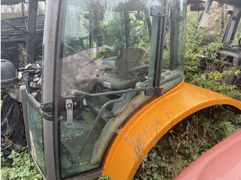 Cabine por Máquina agrícola New Holland Renault Ares - kabina kompletna: foto 2