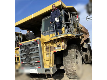 Leasing de  2011 KOMATSU HD465-7 2011 KOMATSU HD465-7: foto 2