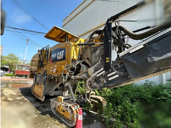 Aplainadora (Fresadora) 2017 CATERPILLAR PM-620: foto 2