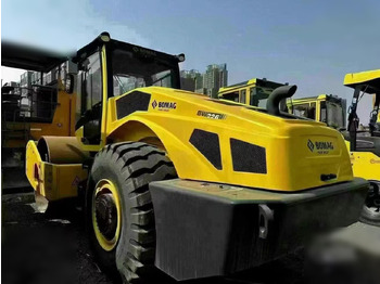 Compactador BOMAG