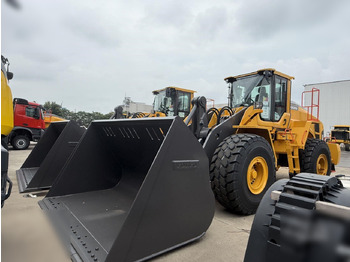 Pá carregadora de rodas VOLVO L180H