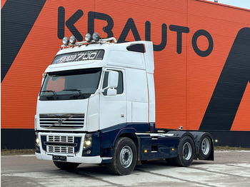 Tractor VOLVO FH16 700