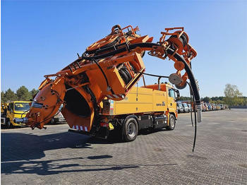 Veículo municipal/ Especial MAN