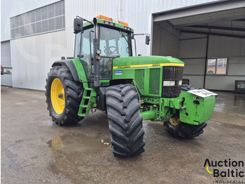 Trator JOHN DEERE 7710