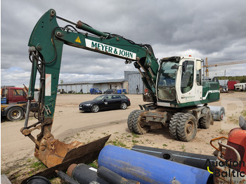 Escavadeira de rodas LIEBHERR A 900