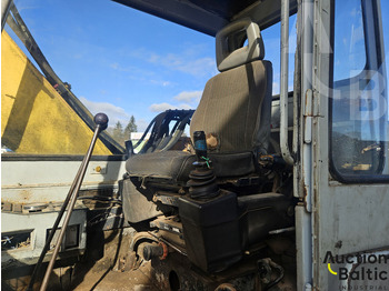 Escavadora de rastos Liebherr R 902: foto 4