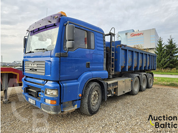 Camião basculante MAN