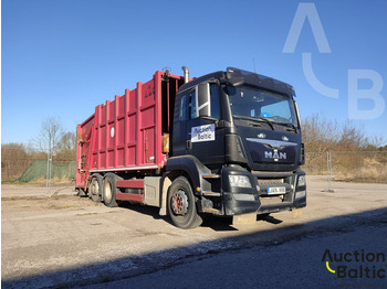 Caminhão de lixo MAN TGS 26.320