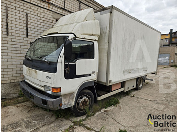 Camião furgão NISSAN
