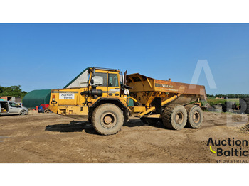 Caminhão articulado VOLVO A30