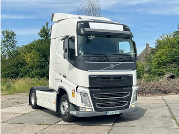 Tractor VOLVO FH 500