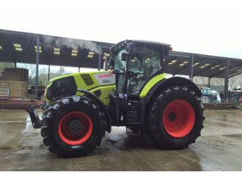 Trator CLAAS Axion 850