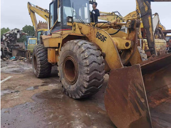 Pá carregadora de rodas CATERPILLAR 950F