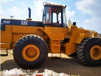 Pá carregadora de rodas CATERPILLAR 966F
