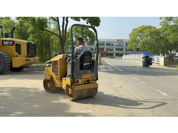 Rolo CATERPILLAR CB14B