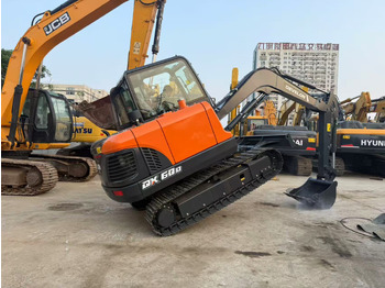 Escavadora de rastos DOOSAN DX60