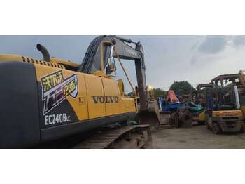 Escavadora de rastos VOLVO EC240BLC