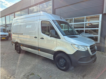 Furgão MERCEDES-BENZ Sprinter 316