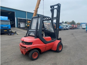 Empilhadeira a diesel Linde H30 H 30 Diesel !!!LOW HOURS!!!: foto 5 Empilhadeira a diesel Linde H30 H 30 Diesel !!!LOW HOURS!!!: foto 5