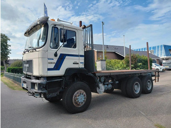 Camião de caixa aberta/ Plataforma MAN 26.362