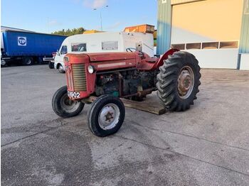 Trator MASSEY FERGUSON