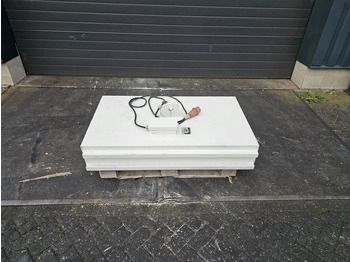 Equipamento SENNEBOGEN