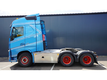 Tractor VOLVO FH 540