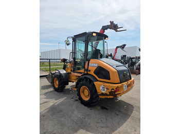 Pá carregadora de rodas Case 21E: foto 4 Pá carregadora de rodas Case 21E: foto 4