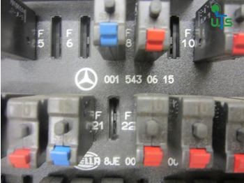 Sistema elétrico por Camião MERCEDES ATEGO 1823 FUSEBOARD P/NO 0015430615: foto 2