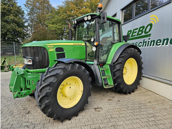 Trator JOHN DEERE 6630