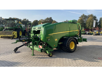 Máquina para produção de feno JOHN DEERE C Series