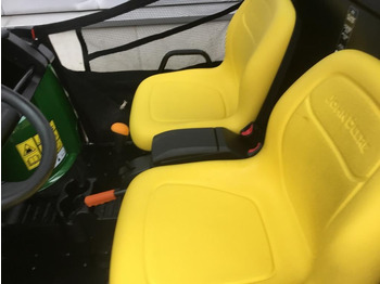 Quadriciclo novo John Deere GATOR HPX 815 E: foto 3