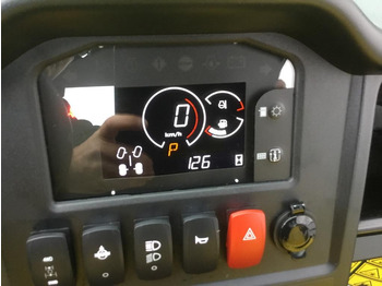 Quadriciclo novo John Deere GATOR HPX 815 E: foto 4