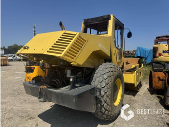 Compactador Bomag BW213 D-3: foto 4
