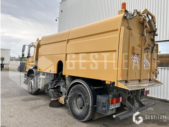 Leasing de Mercedes AXOR 1833 Mercedes AXOR 1833: foto 2