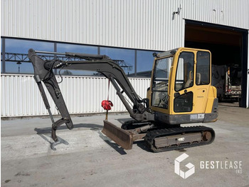 Mini escavadeira VOLVO EC35