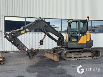 Mini escavadeira VOLVO ECR88D