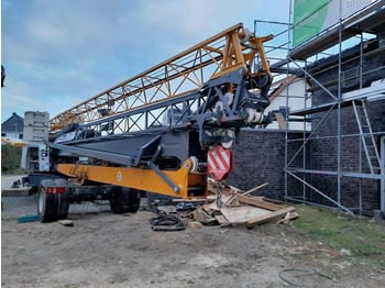 Guindaste de torre LIEBHERR
